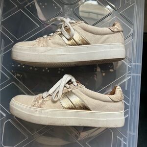 Dolce Vita fashion sneakers